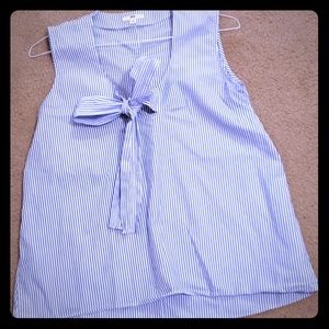 UNIQLO Sleeveless Summer Top